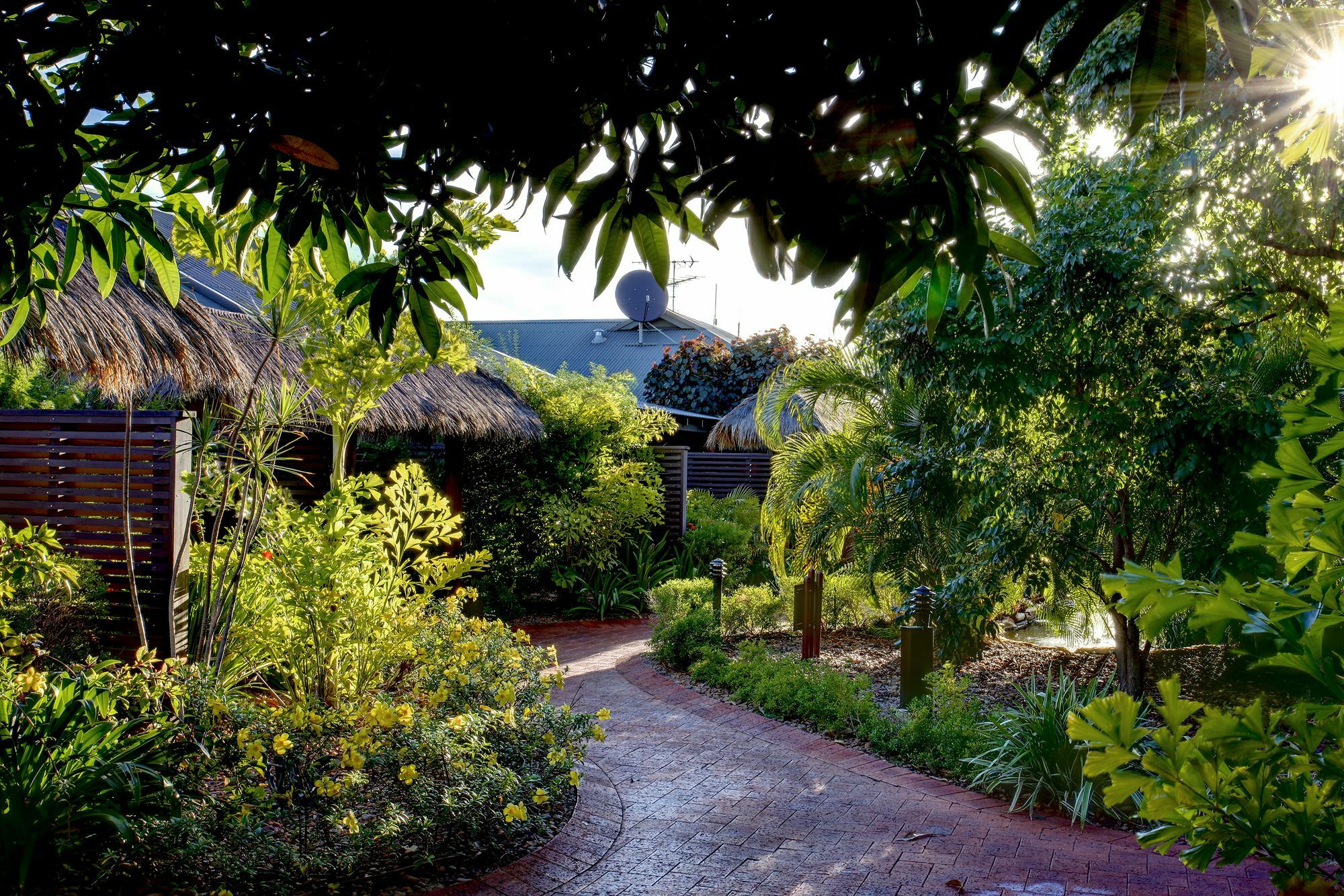 Mantra Frangipani Broome Exterior foto