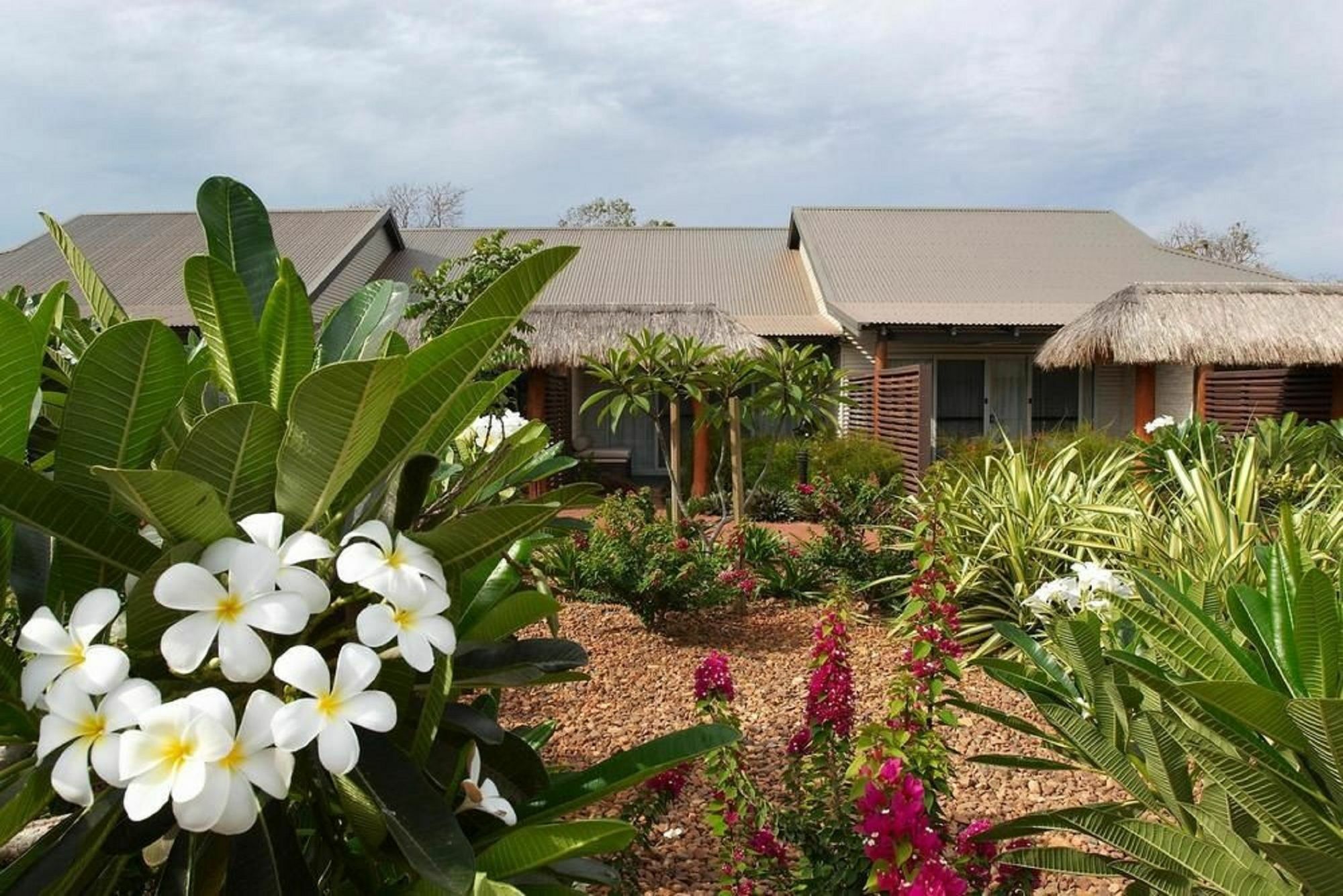 Mantra Frangipani Broome Exterior foto